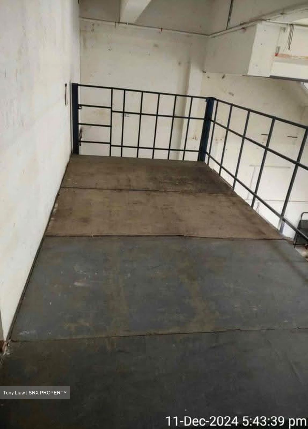Civic Terrace Warehouse (D14), Warehouse #618881611